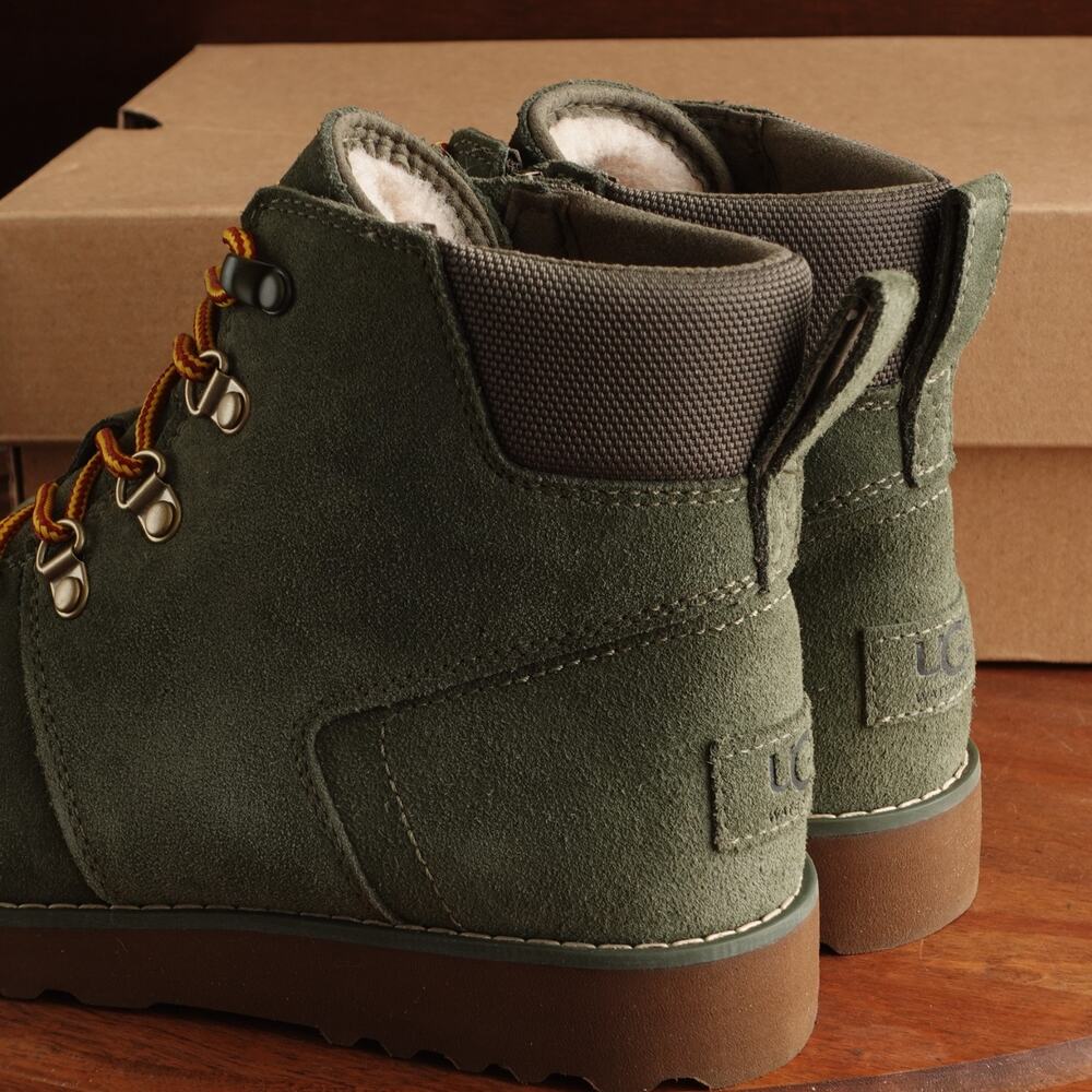 UGG Boots Youth Size 4 Green Hilmar CWR Suede Ankle Waterproof Zip Lined Winter - Picture 7 of 16